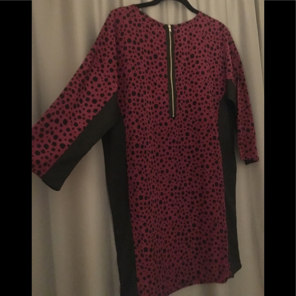 Dress - Picture 2 of 2